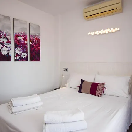 Ref 228 De 1 Con Vistas Al Mar En Primera Linea De Playa En Boliches *