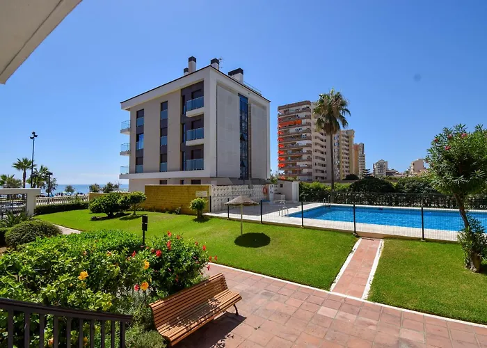 Ref 228 De 1 Con Vistas Al Mar En Primera Linea De Playa En Boliches